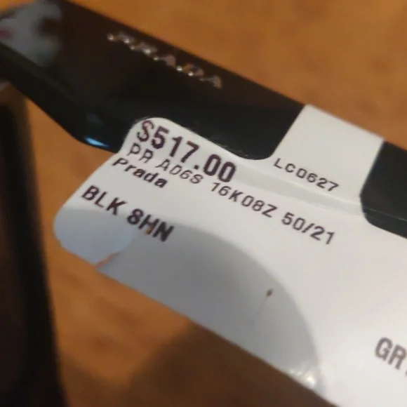 Prada NWT Sunglasses Retail 517 - Picture 3 of 13